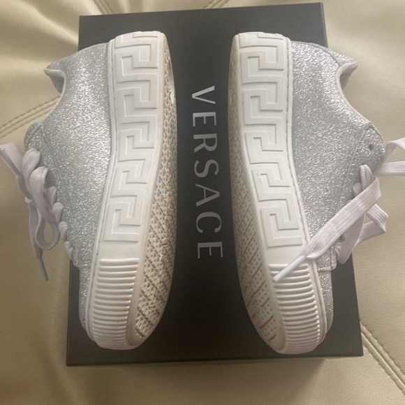 Versace Trainers - Picture 6 of 7